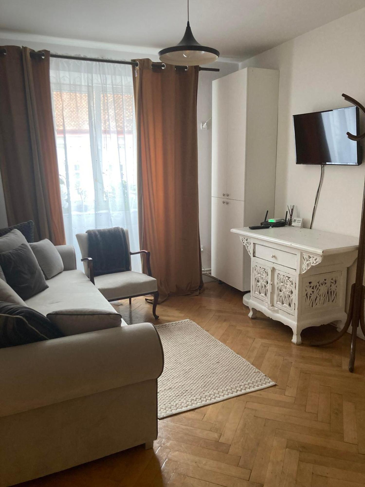 בראשוב Valentina'S Apartment In City Center מראה חיצוני תמונה